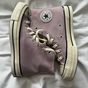 Converse Chuck 70 Hi canvas sneakers in himalayan salt *****NEVER WORN*****